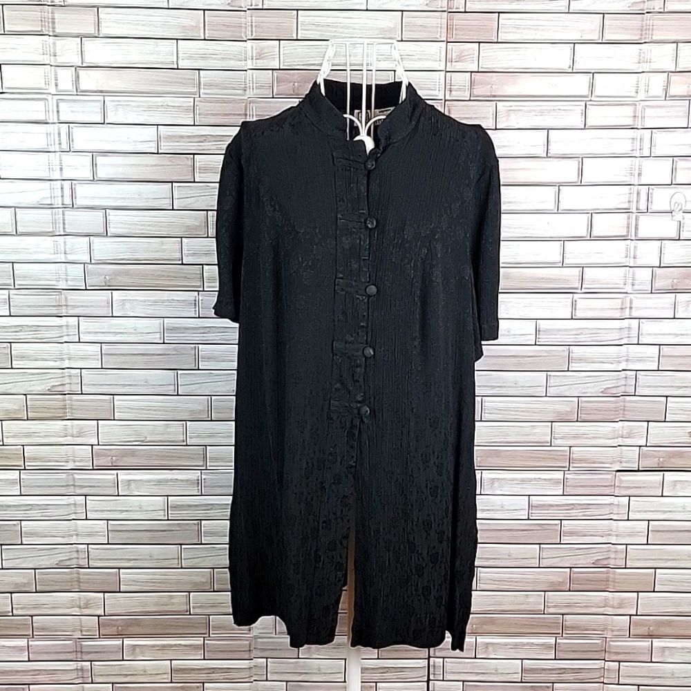 Atrium for women Mandarin top Size  L